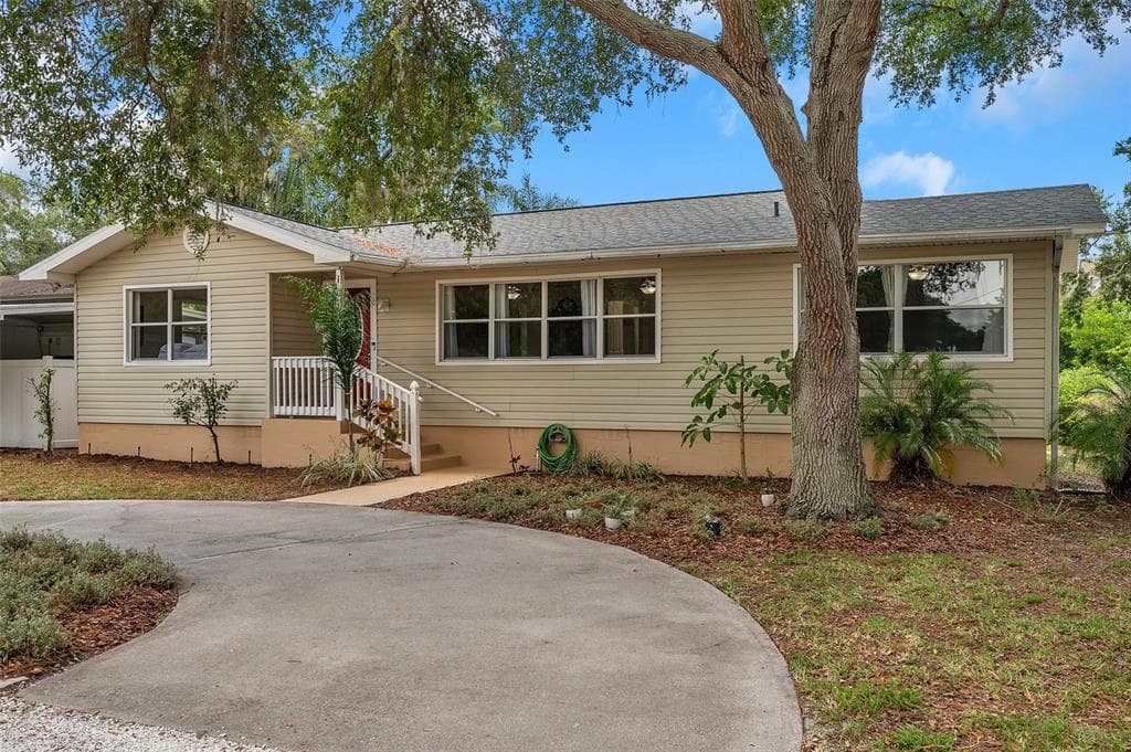 1851 RAINBOW BOULEVARD