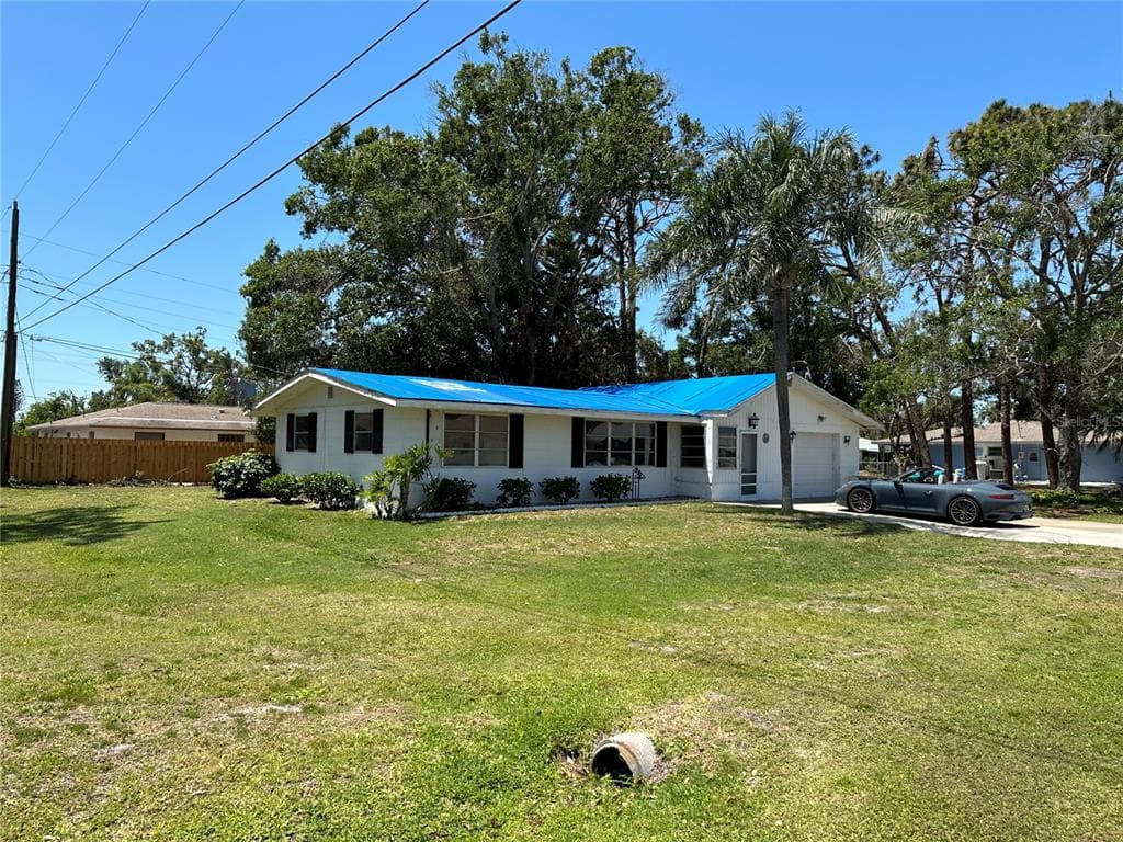 476 TANAGER ROAD VENICE, FL 34293