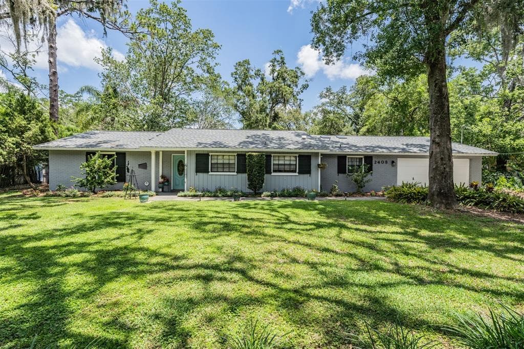 2408 VANDERVORT ROAD LUTZ, FL 33549