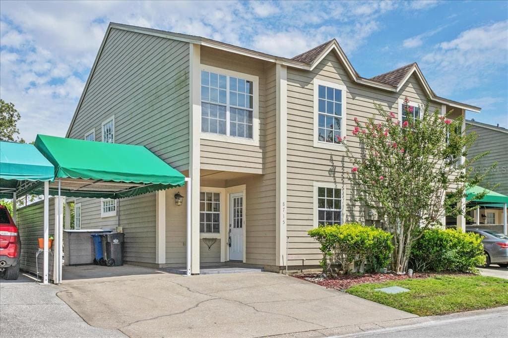 8715 LAKE PLACE LANE UNIT 6A TAMPA, FL 33634