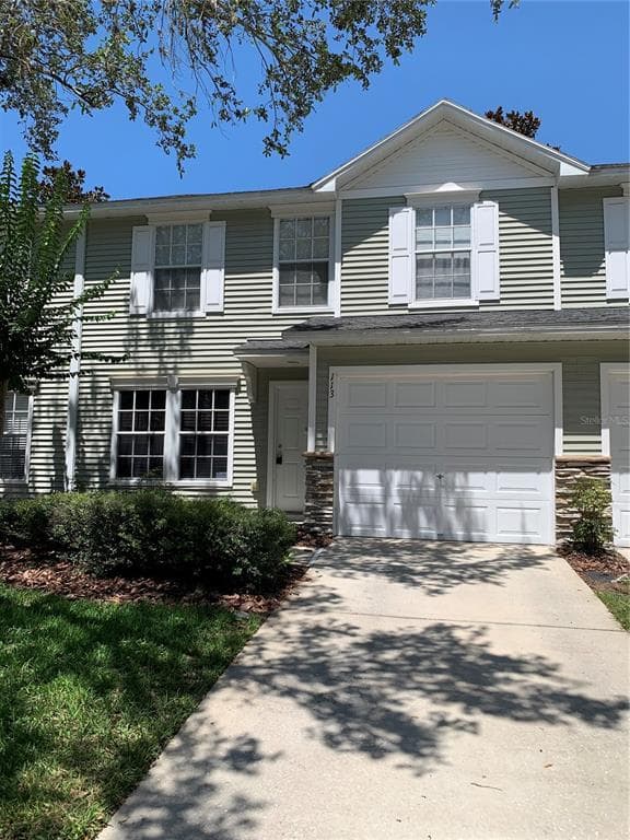 113 WOODKNOLL PLACE VALRICO, FL 33594