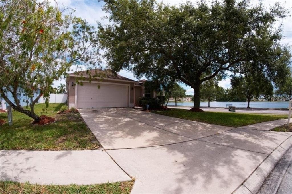 8828 SEA ISLAND WAY TAMPA, FL 33635
