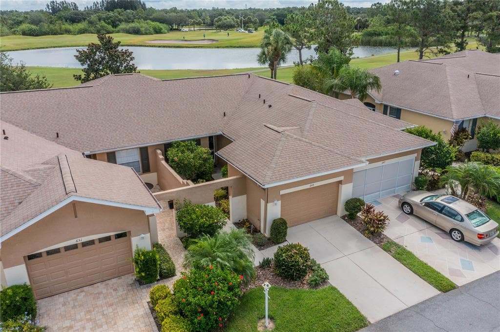 649 TREMONT GREENS LANE UNIT 24 SUN CITY CENTER, FL 33573
