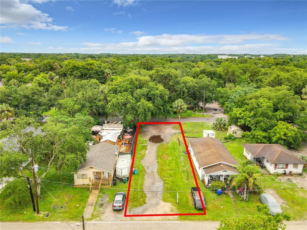 1603 W 13TH PLACE SANFORD, FL 32771