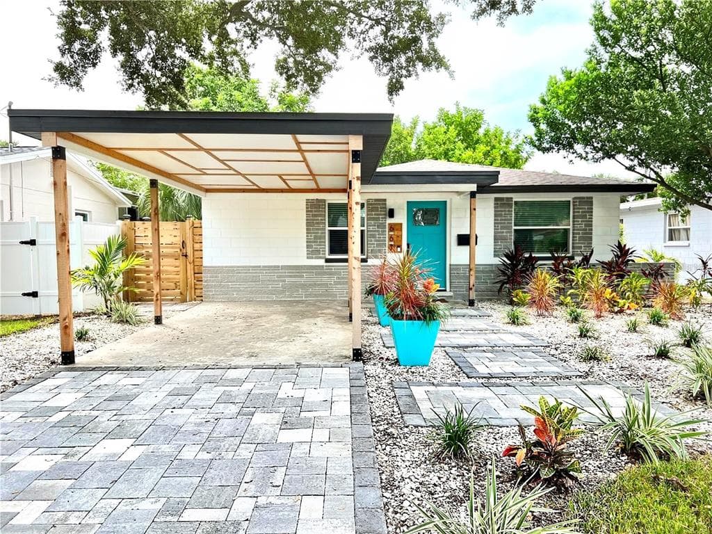 667 FOLSOM STREET S ST PETERSBURG, FL 33707