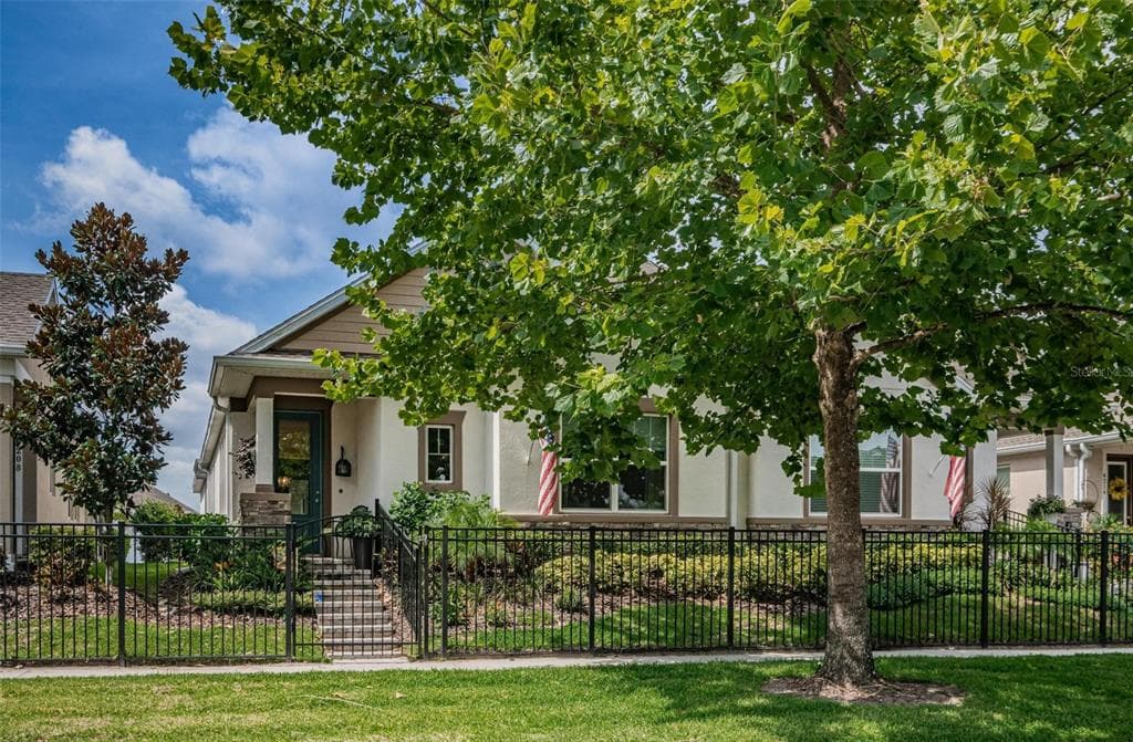 6210 WATERCOLOR DRIVE LITHIA, FL 33547