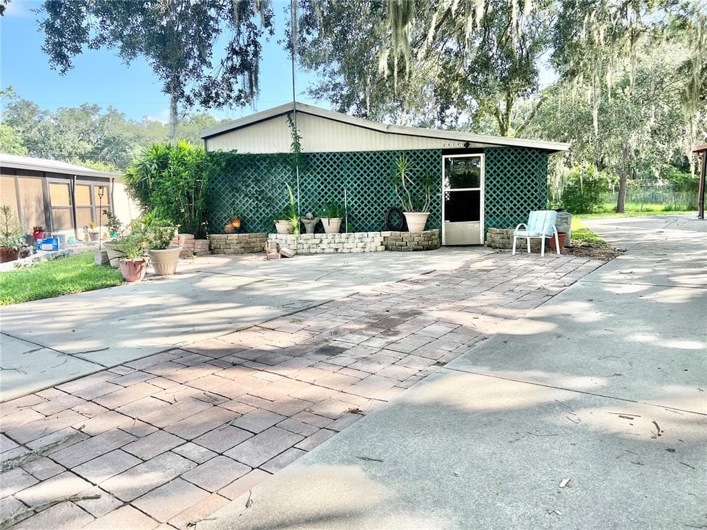 34141 TREE LAKE DRIVE ZEPHYRHILLS, FL 33543
