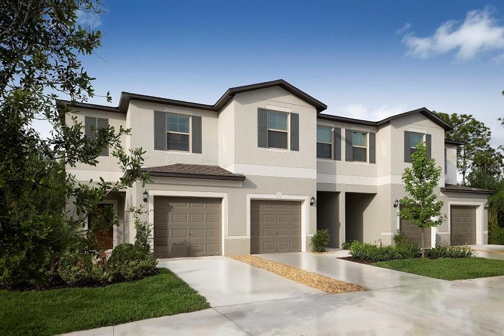 6049 SHINER STREET LAND O LAKES, FL 34638