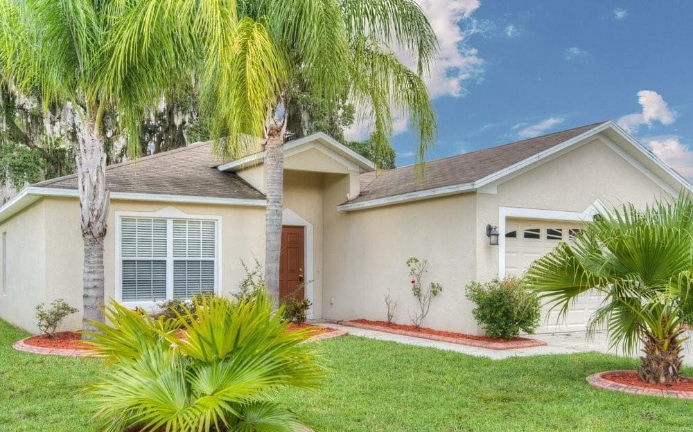 4018 CONSTANTINE LOOP WESLEY CHAPEL, FL 33543