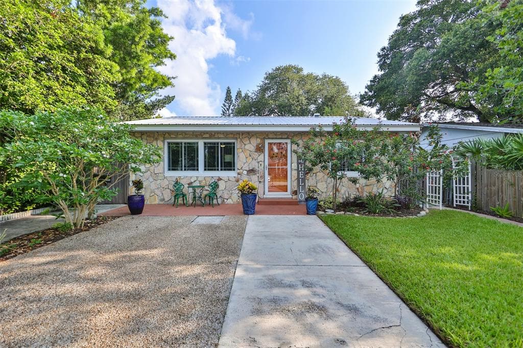 3935 11TH AVENUE N ST PETERSBURG, FL 33713