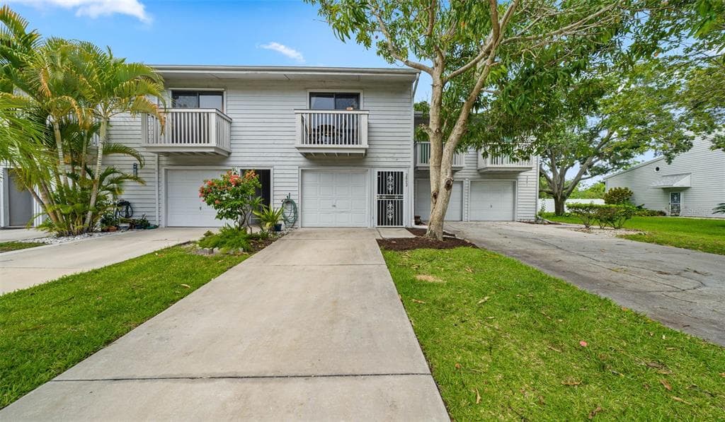 6304 92ND PLACE N UNIT 2802 PINELLAS PARK, FL 33782