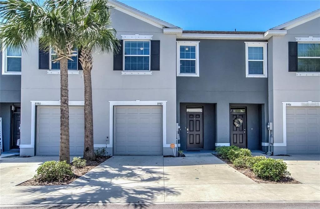 8982 INDIGO TRAIL LOOP RIVERVIEW, FL 33578