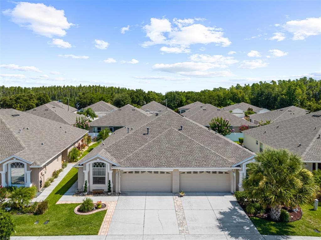 30921 PROUT COURT WESLEY CHAPEL, FL 33543