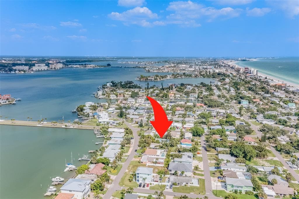 16102 REDINGTON DRIVE REDINGTON BEACH, FL 33708