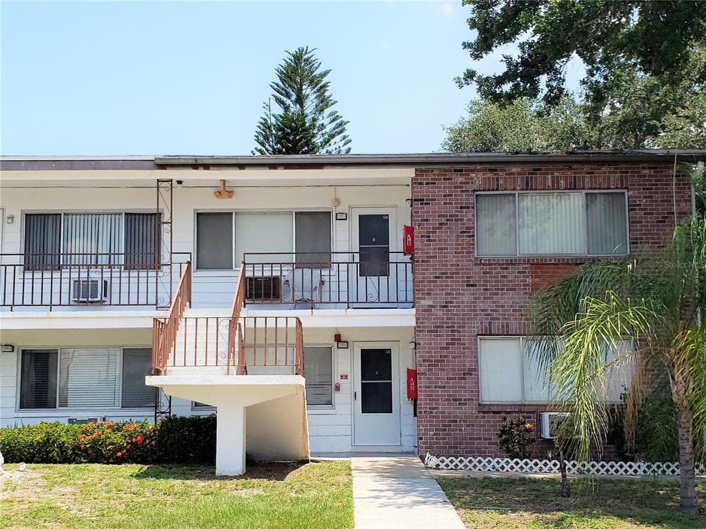 2366 SHELLEY STREET UNIT 6 CLEARWATER, FL 33765
