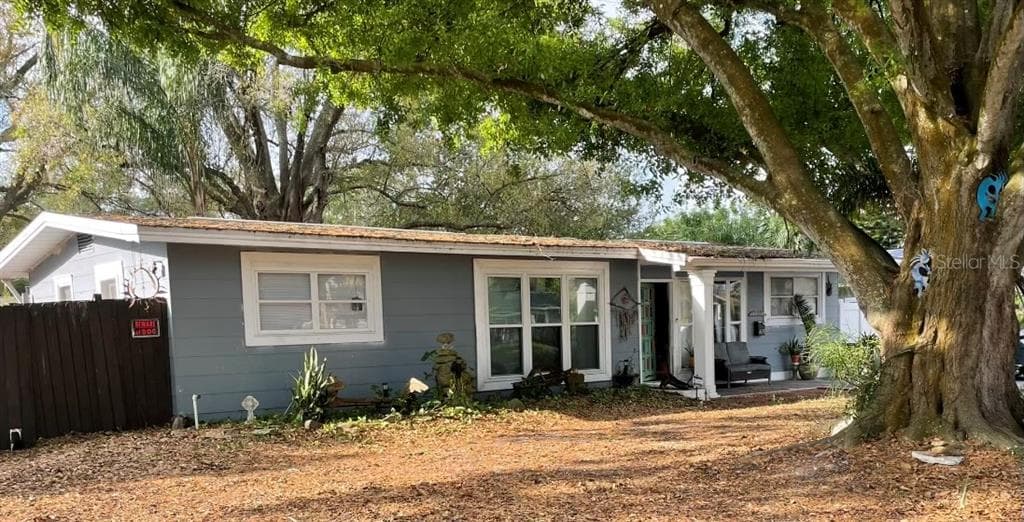 4670 33RD AVENUE N ST PETERSBURG, FL 33713