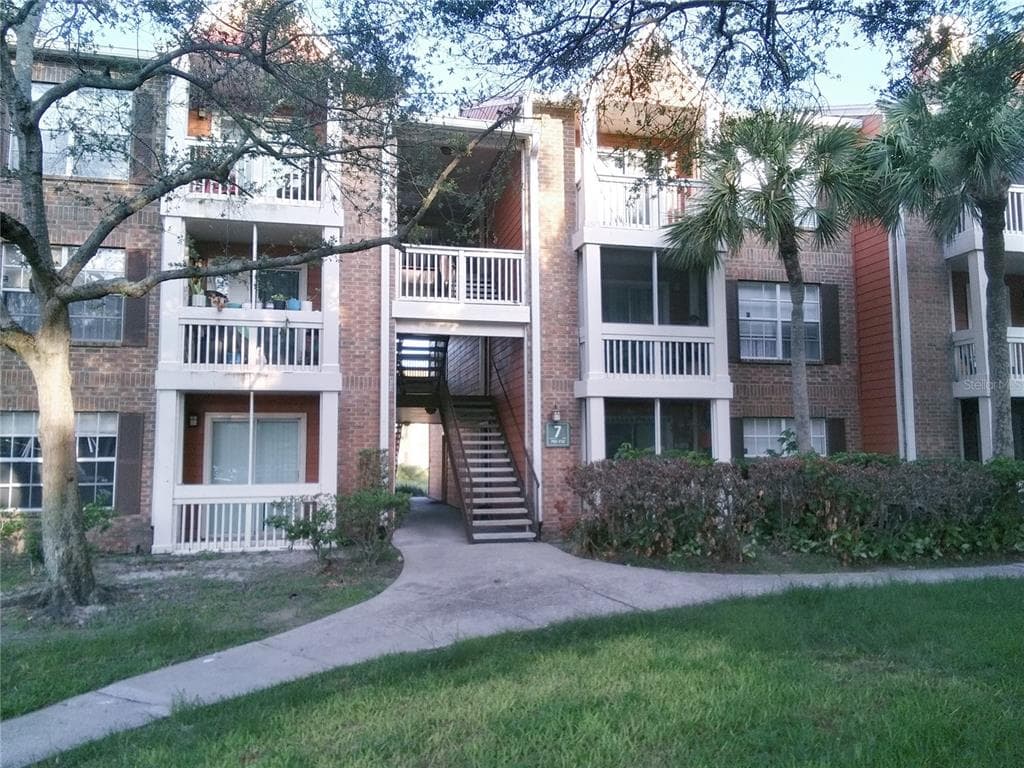 10200 GANDY BOULEVARD N UNIT 706 ST PETERSBURG, FL 33702