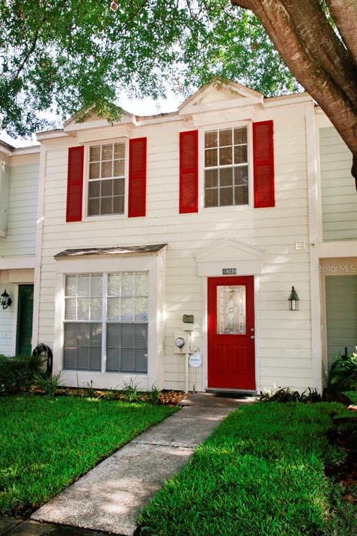 1809 MILL RUN CIRCLE TAMPA, FL 33613