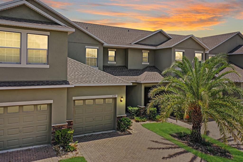 6392 TORRINGTON CIRCLE LAKELAND, FL 33811