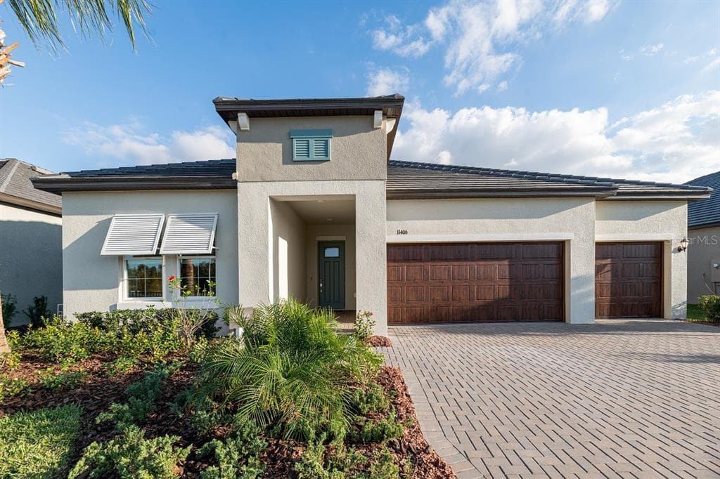 10689 BAILEY PEARL COURT LAND O LAKES, FL 34638