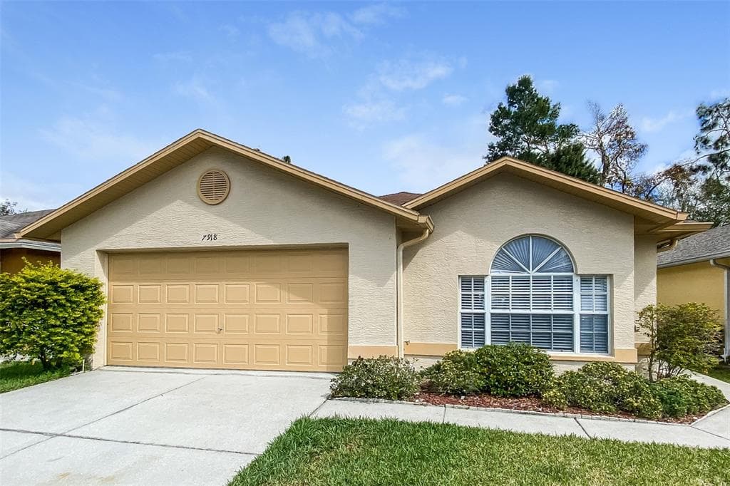 7918 BARCLAY ROAD NEW PORT RICHEY, FL 34654