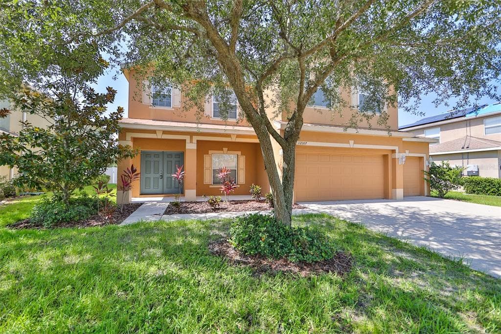 12107 CITRUS LEAF DRIVE GIBSONTON, FL 33534