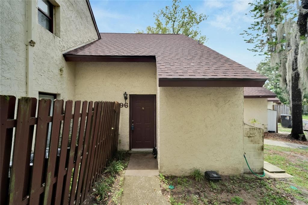 12414 TOUCHTON DRIVE UNIT 96 TAMPA, FL 33617