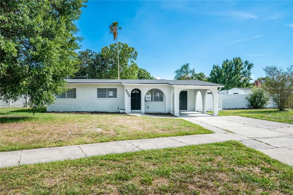 4004 W FAIR OAKS AVENUE TAMPA, FL 33611