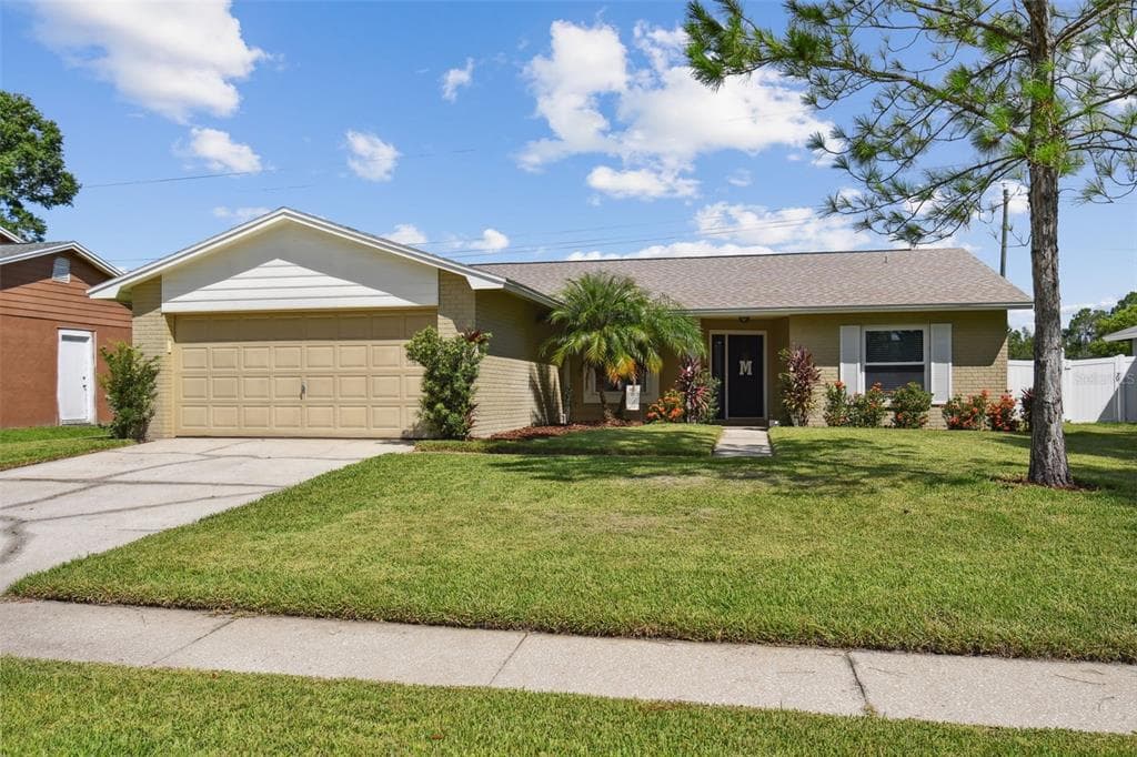 16010 EAGLE RIVER WAY TAMPA, FL 33624