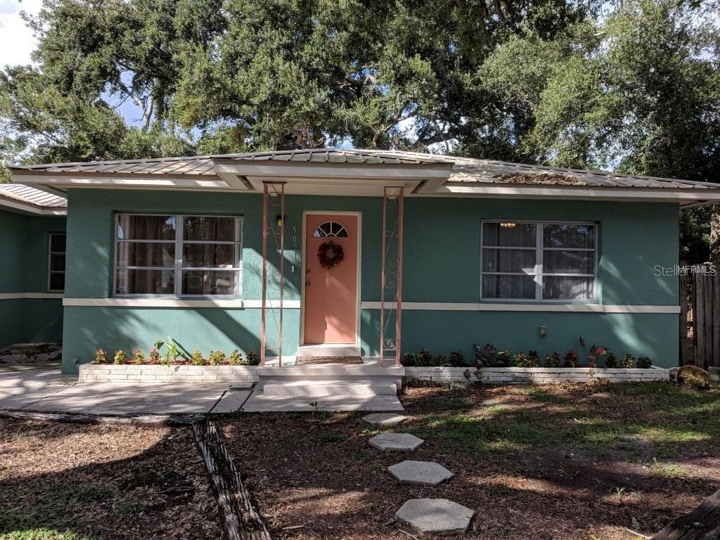 5051 48TH AVENUE N ST PETERSBURG, FL 33709