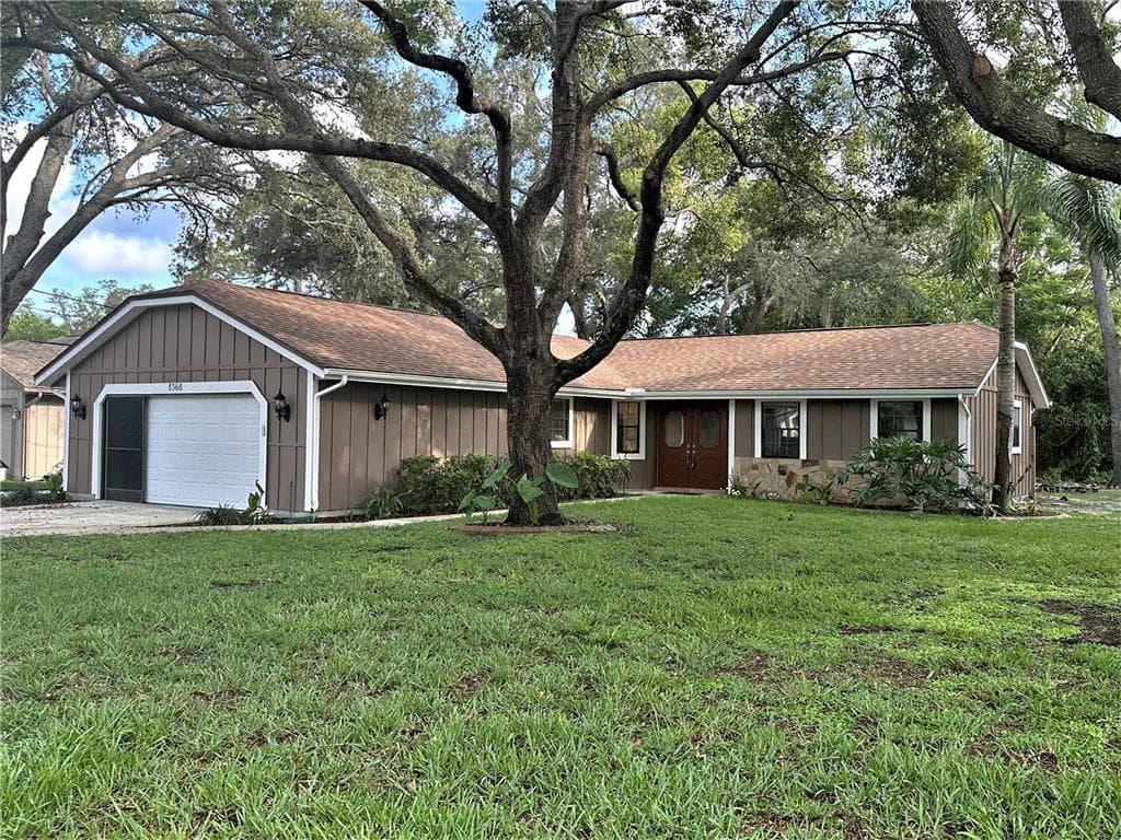 8368 BLACKSTONE STREET SPRING HILL, FL 34608