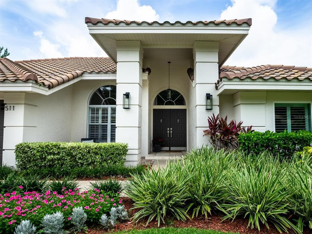 511 OLD OAK CIRCLE PALM HARBOR, FL 34683