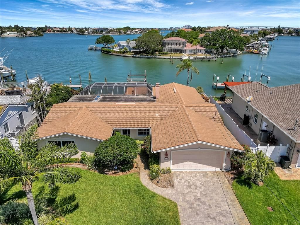 4523 HARBOR HILLS DRIVE LARGO, FL 33770