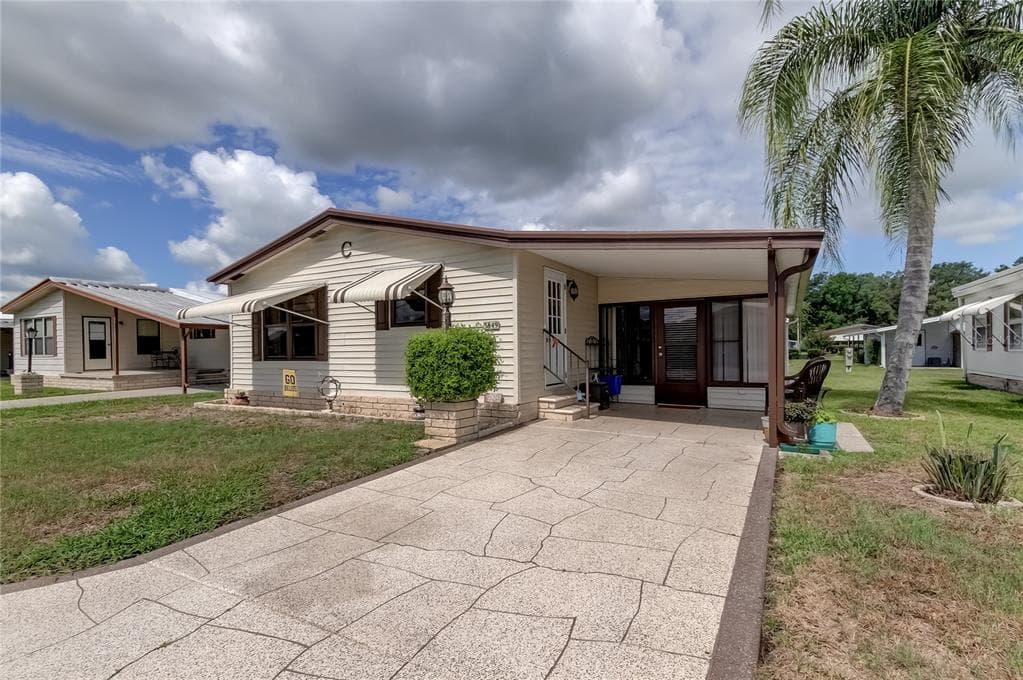 3849 WILLIAM HUME DRIVE ZEPHYRHILLS, FL 33541