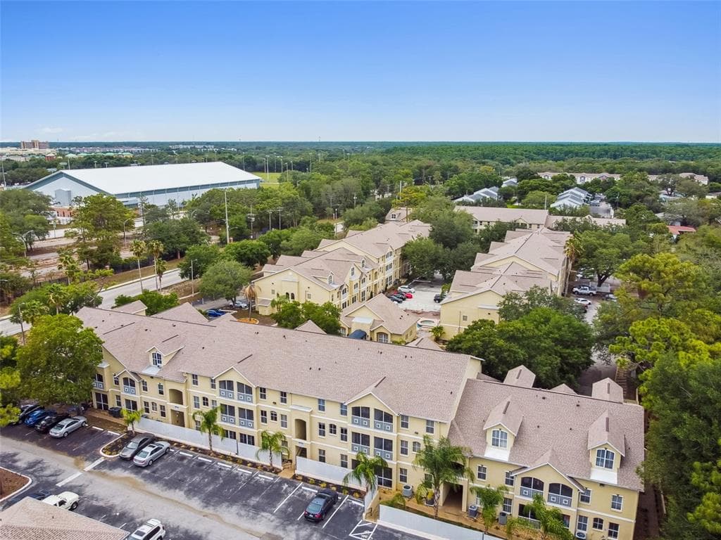 5030 SUNRIDGE PALMS DRIVE UNIT 5030 TAMPA, FL 33617