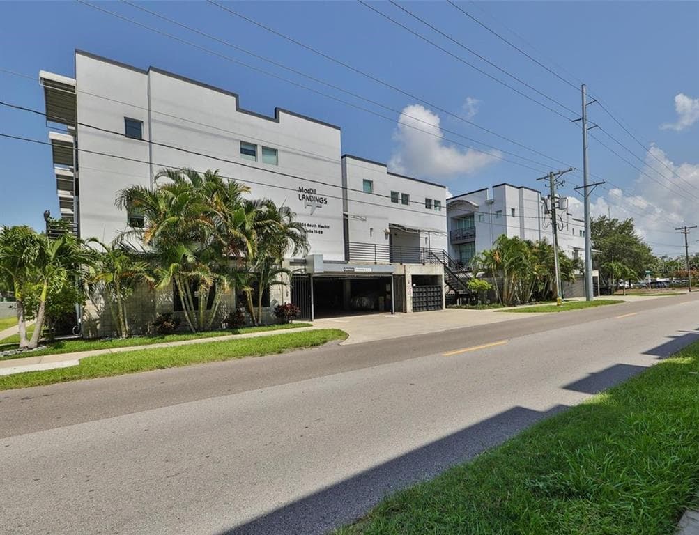 5008 S MACDILL AVENUE UNIT 19 TAMPA, FL 33611