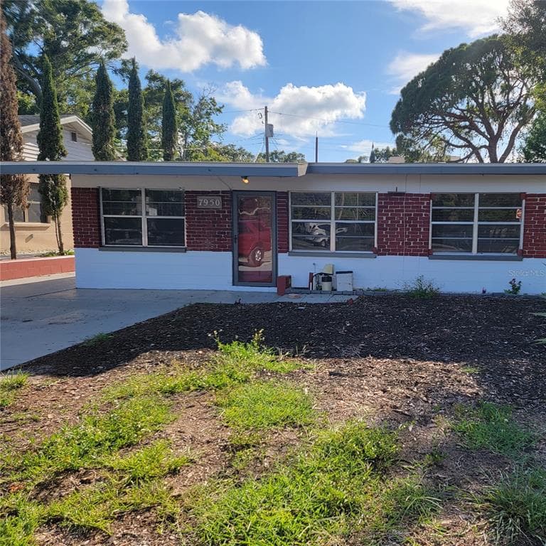 7950 52ND STREET N PINELLAS PARK, FL 33781