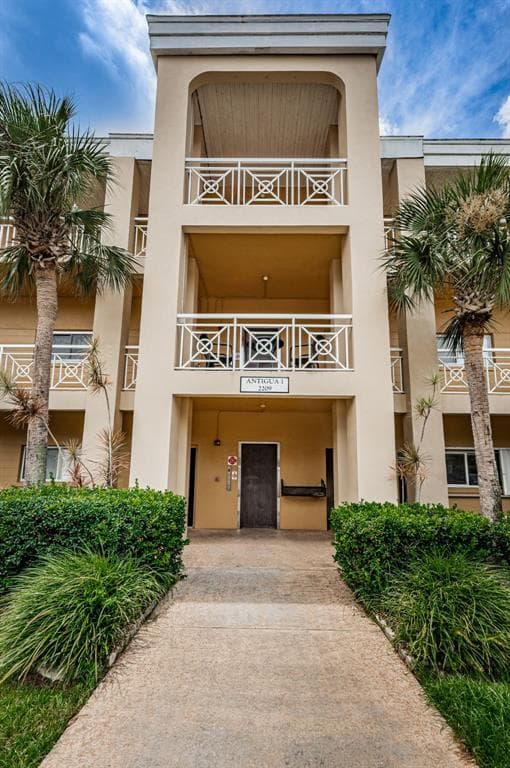 2209 UTOPIAN DRIVE E UNIT 307 CLEARWATER, FL 33763