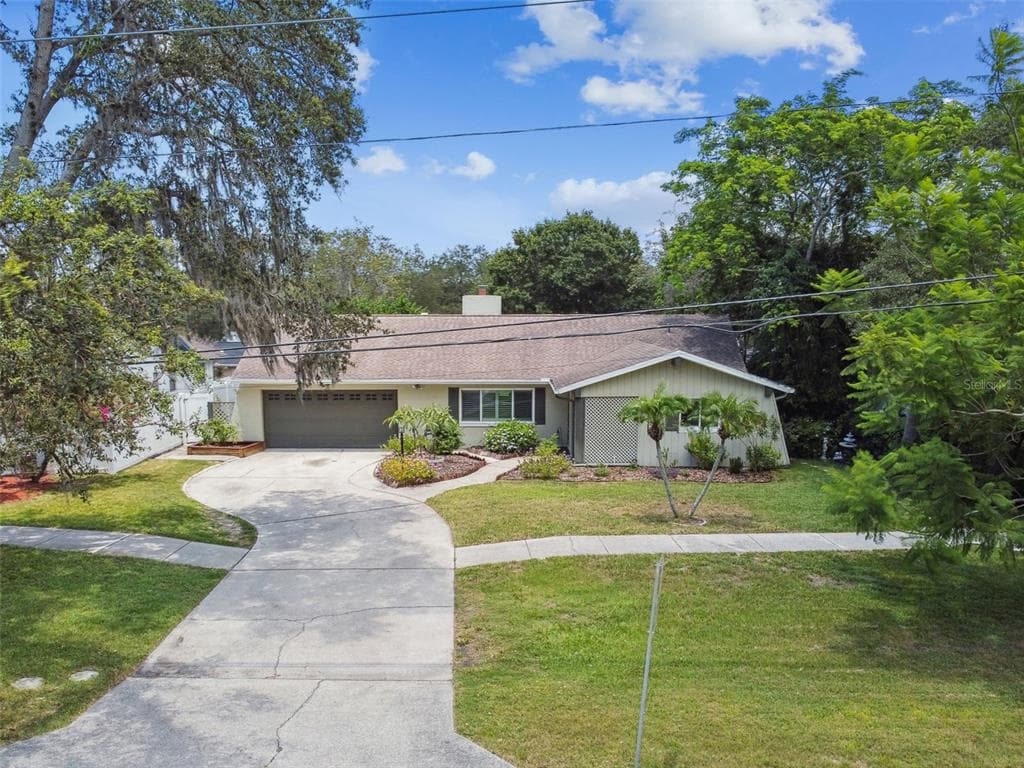 3316 ENTERPRISE ROAD E SAFETY HARBOR, FL 34695