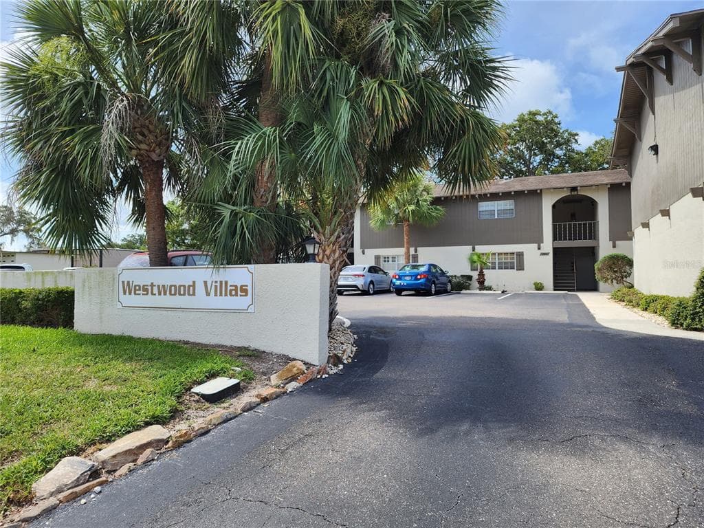 6006 1ST AVENUE S UNIT 16 ST PETERSBURG, FL 33707
