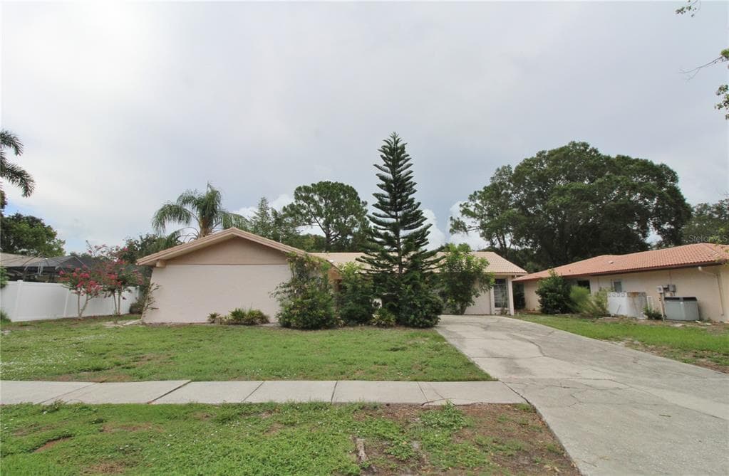 2807 FOREST VIEW DRIVE CLEARWATER, FL 33761