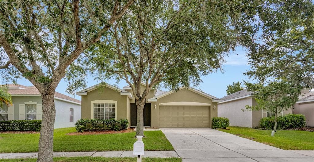 1607 EMERALD HILL WAY VALRICO, FL 33594