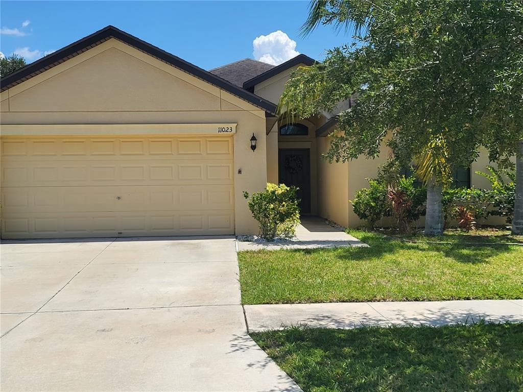 11023 WHITTNEY CHASE DRIVE RIVERVIEW, FL 33579
