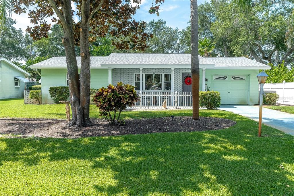 5640 12TH AVENUE N ST PETERSBURG, FL 33710