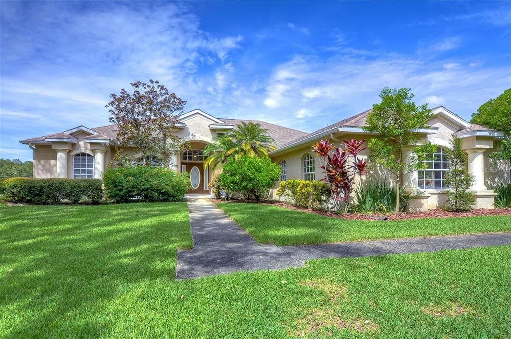 18918 SPRING HOLLOW DRIVE