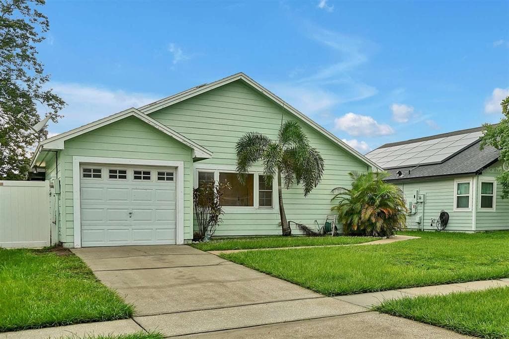 126 RAPSCALLION DRIVE ORLANDO, FL 32828