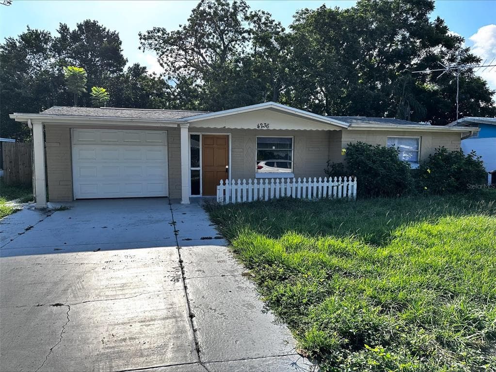 4236 DAY DRIVE NEW PORT RICHEY, FL 34652