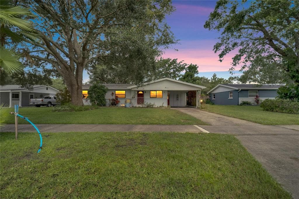 3015 REDWOOD AVENUE LAKELAND, FL 33803