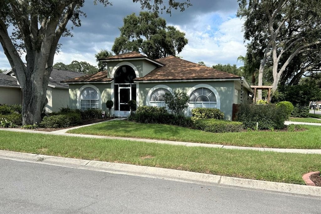 2016 THORNBUSH PLACE BRANDON, FL 33511