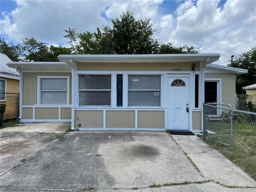2406 E 9TH AVENUE TAMPA, FL 33605